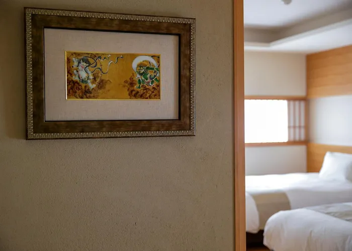 Kaminarimon Ryokan
